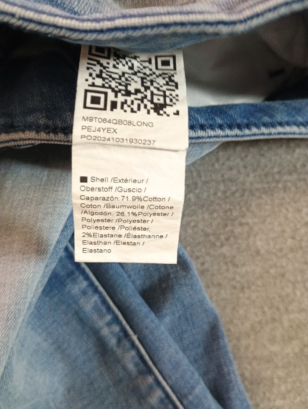 Unbranded Women's Size 26  Light Blue Flared Jeans - Picture 3 of 9